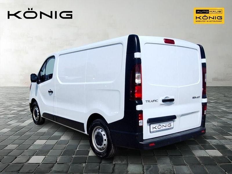 Gebraucht Renault Trafic 110 PS (80 kW) 2022 Weiß Van / Kleinbus