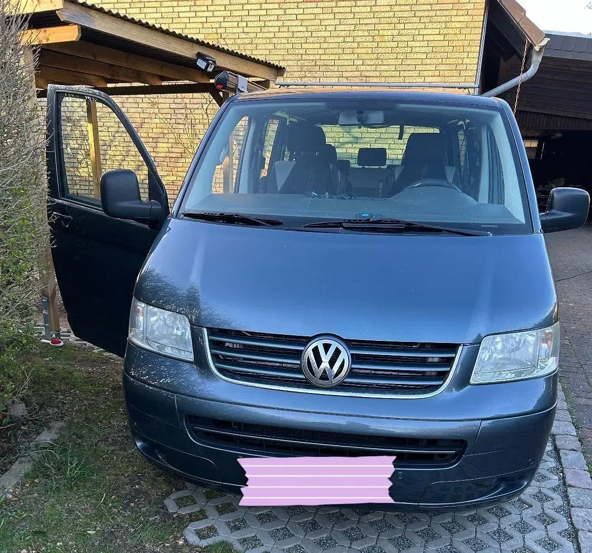 Usata VW T5 136 CV (100 kW) 2007 Grigio Furgone