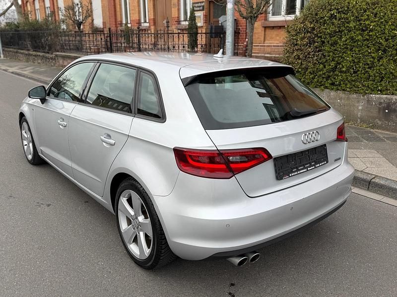 Gebraucht Audi A3 Ambition 150 PS (110 kW) 2013 Silber Limousine
