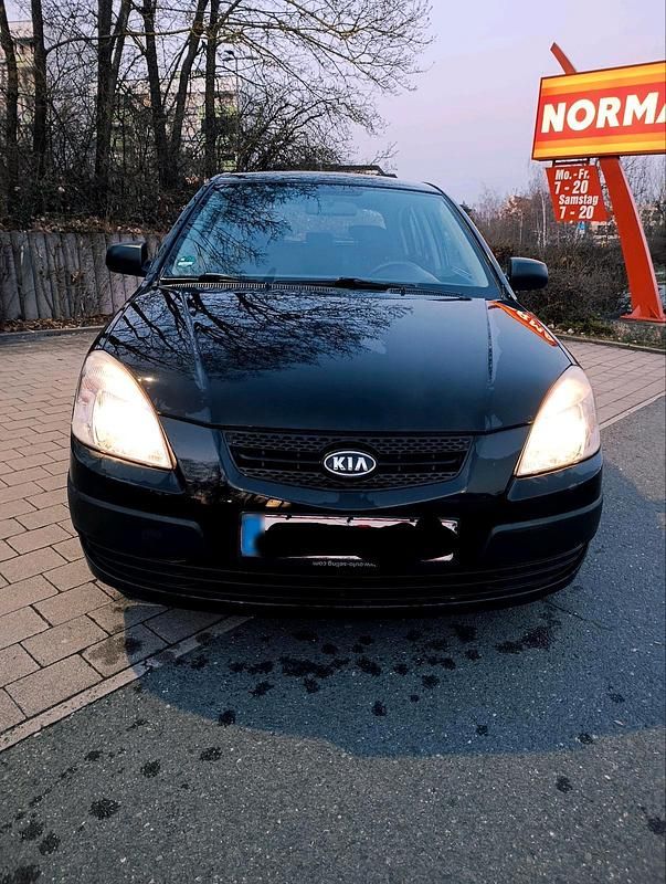 Gebraucht Kia Rio 100 PS (73 kW) 2009 Schwarz Limousine