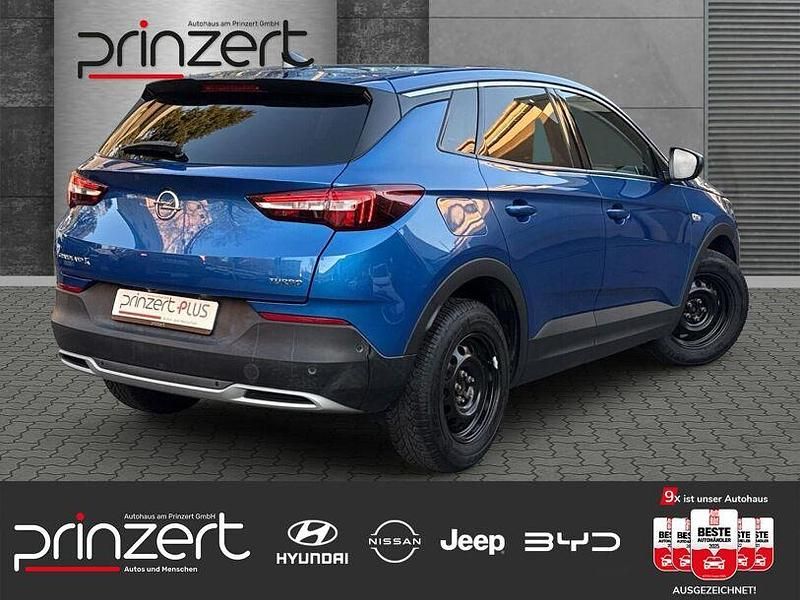 Gebraucht Opel Grandland X Dynamic 131 PS (96 kW) 2017 Topas blau SUV
