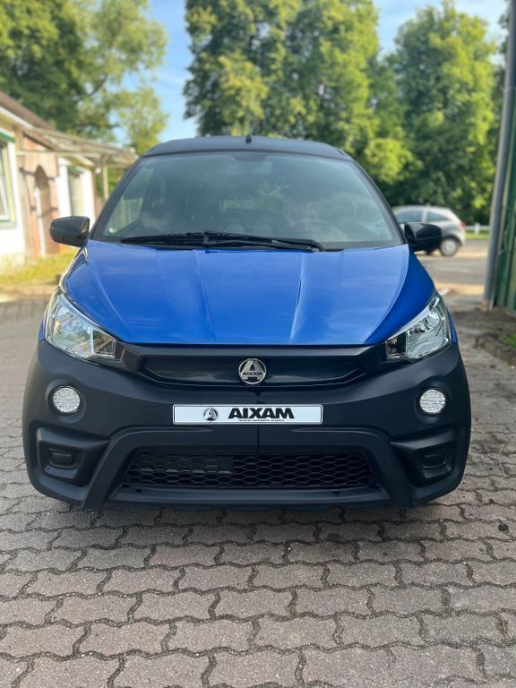 Blau Gebraucht 2023 Aixam Crossline | 14.500 € - Bild 1/4