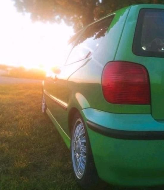 Grün Gebraucht 1999 VW Polo Kleinwagen | 750 € (Guter Preis) - Bild 1/4