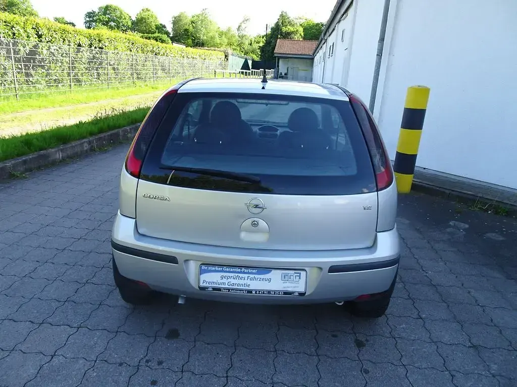 Gebraucht Opel Corsa Enjoy 75 PS (55 kW) 2003 Grau Kleinwagen