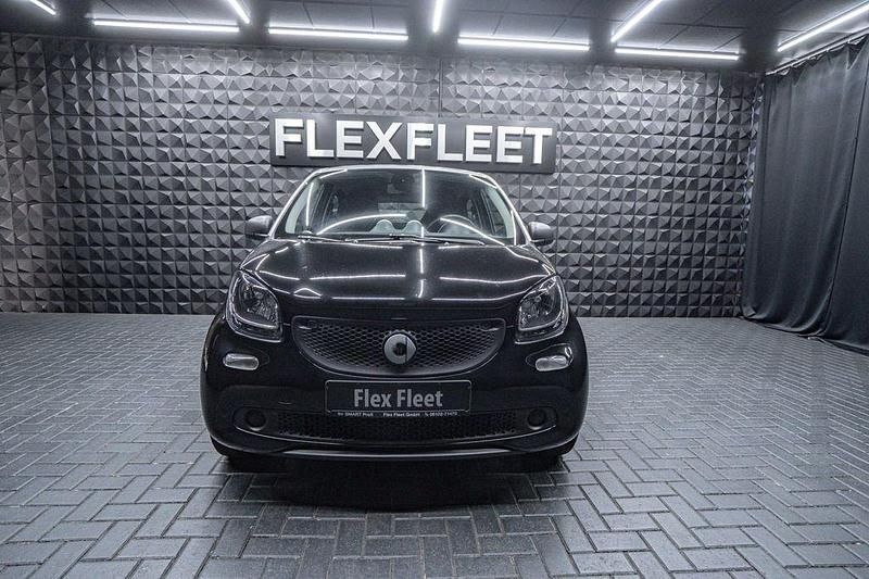 Gebraucht Smart ForFour 71 PS (52 kW) 2015 Schwarz Kleinwagen
