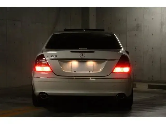 Gebraucht Mercedes E350 Avantgarde 272 PS (200 kW) 2008 Weiß Limousine