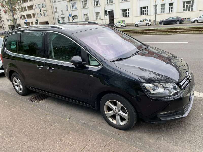 Gebraucht 2014 VW Sharan Trendline Van / Kleinbus | 10.000 € (Fairer Preis) - Bild 1/3