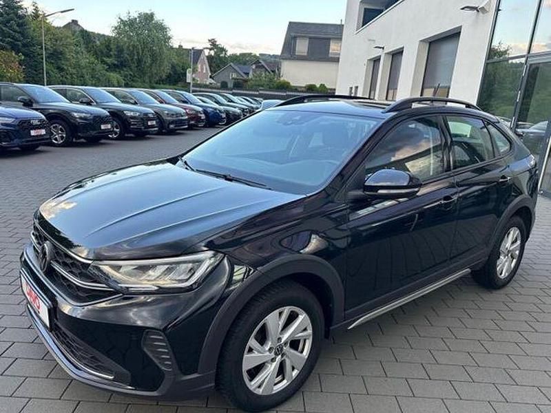 Schwarz Gebraucht 2022 VW Taigo Life SUV | 18.691 € (Superpreis) - Bild 1/4