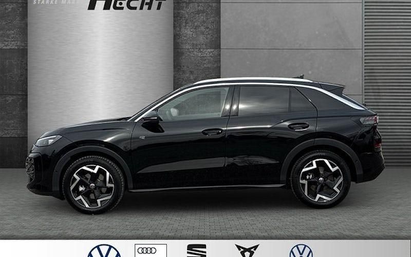 Neu VW T-Roc R-line 150 PS (110 kW) 2026 Grenadillschwarz metallic SUV