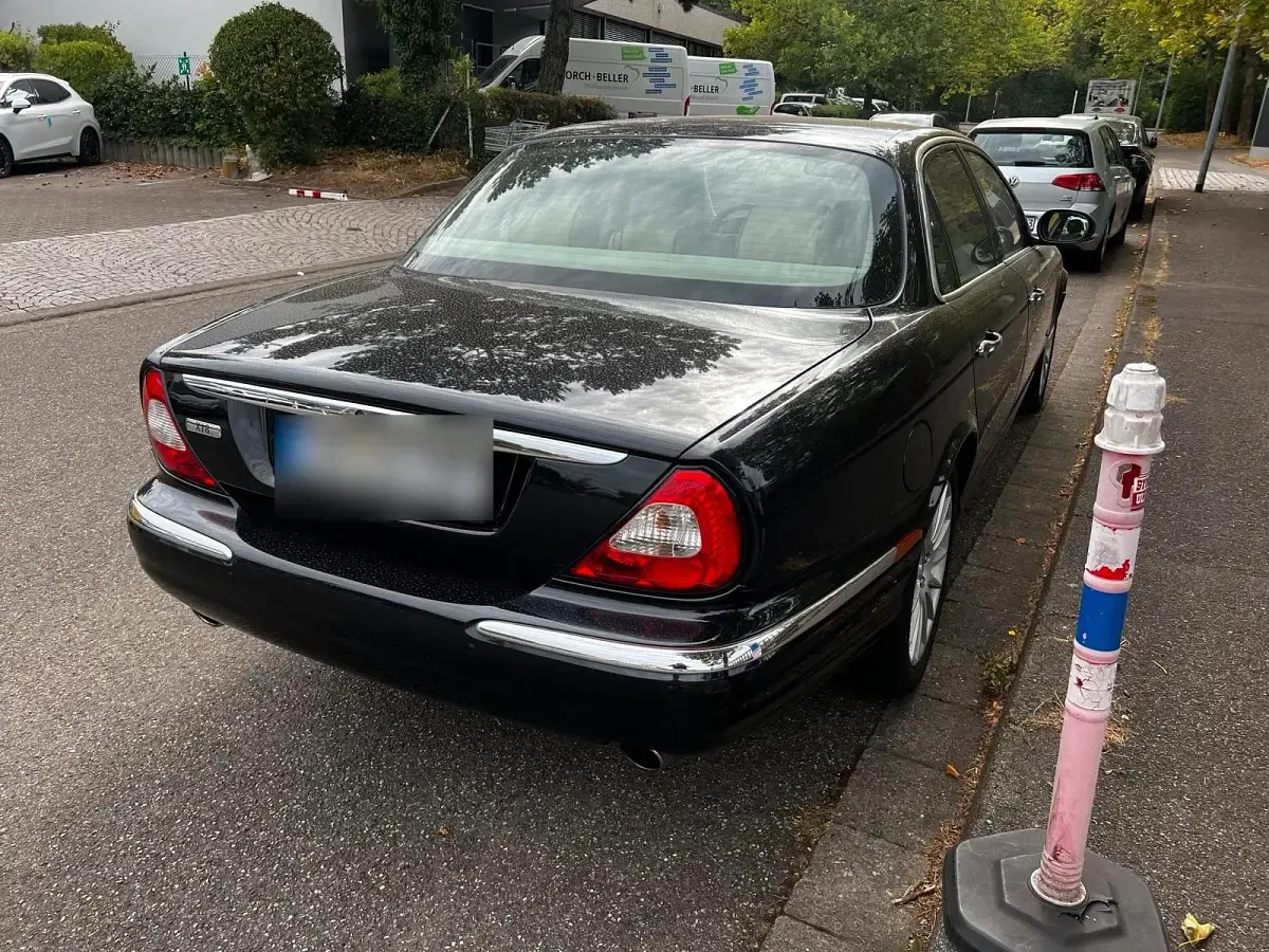 Gebraucht Jaguar XJ8 258 PS (189 kW) 2006 Schwarz Limousine