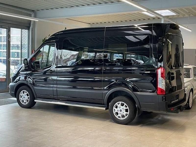 Gebraucht Ford Transit Trend 170 PS (125 kW) 2021 Schwarz Limousine