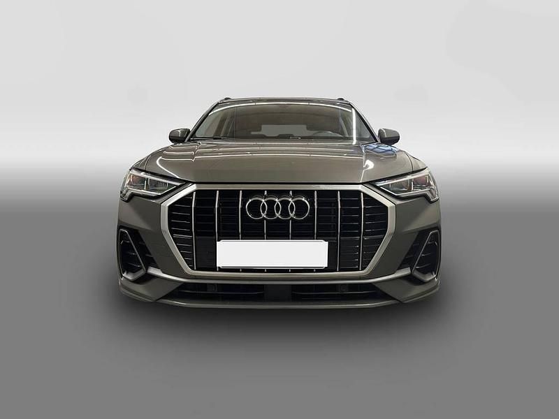 Gebraucht Audi Q3 S-Line 150 PS (110 kW) 2023 Grau SUV