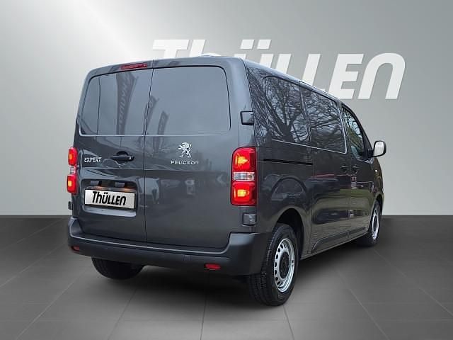 Gebraucht Peugeot Expert 144 PS (105 kW) 2022 Grau Van