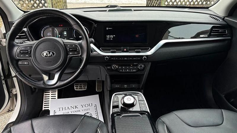 Gebraucht Kia e-Niro 150 kW (204 PS) 2022 Weiß SUV