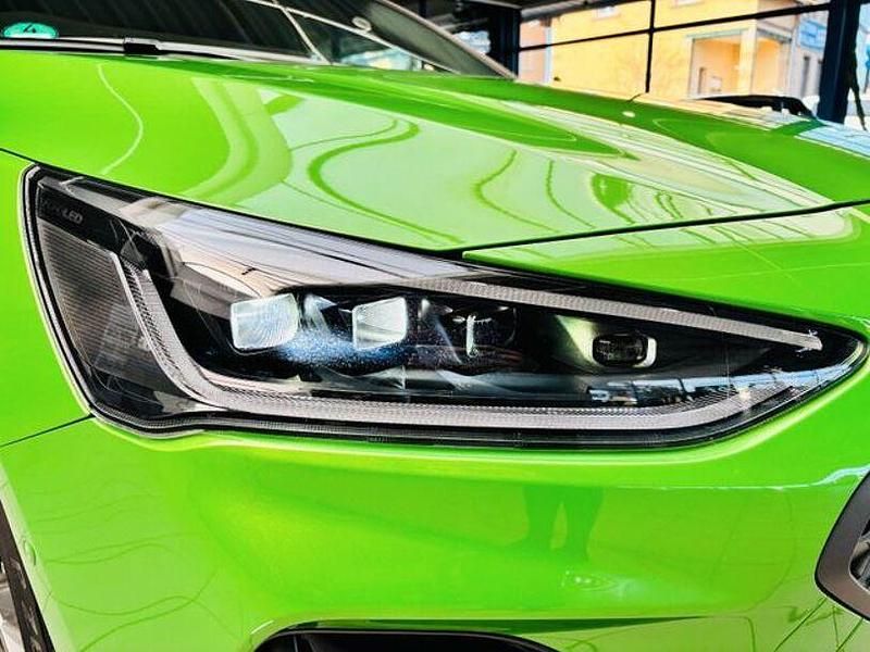 Gebraucht Ford Focus ST 280 PS (205 kW) 2023 Mean green Limousine