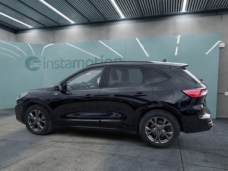 Gebraucht Ford Kuga 120 PS (88 kW) 2023 Schwarz SUV