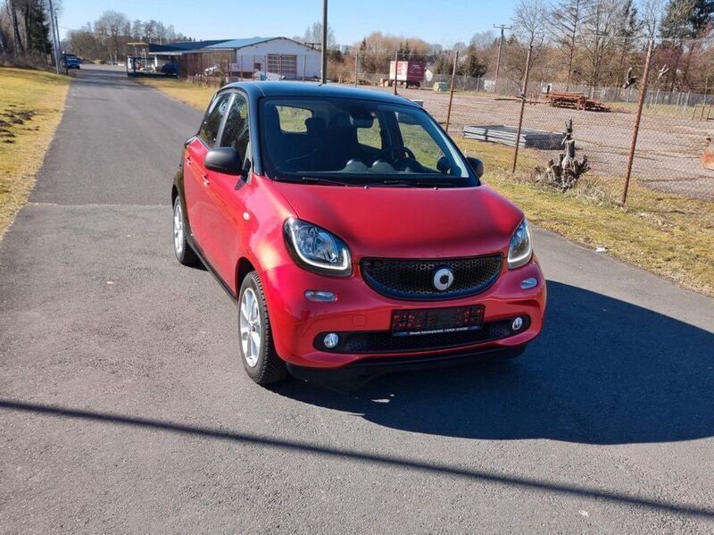 Gebraucht Smart ForFour Passion 90 PS (66 kW) 2017 Rot Kleinwagen