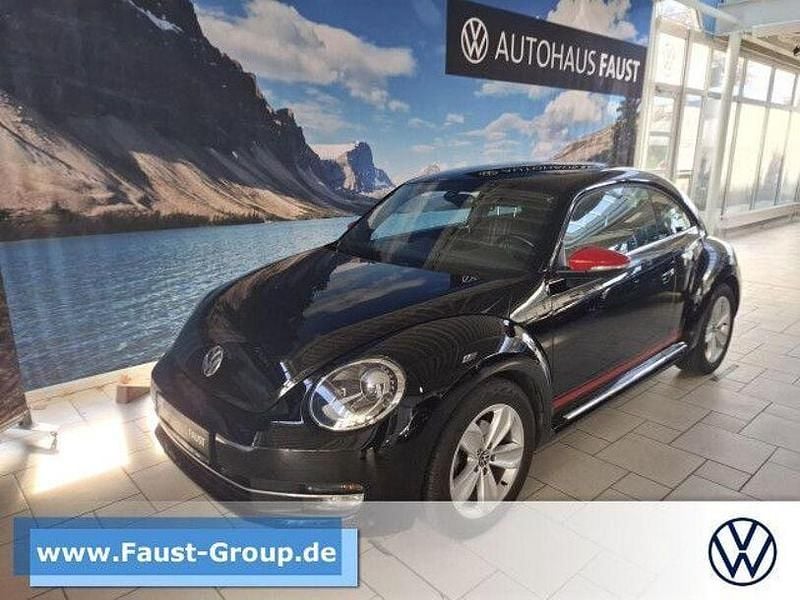 Schwarz Gebraucht 2015 VW Beetle CLUB Limousine | 14.950 € (Fairer Preis) - Bild 1/4