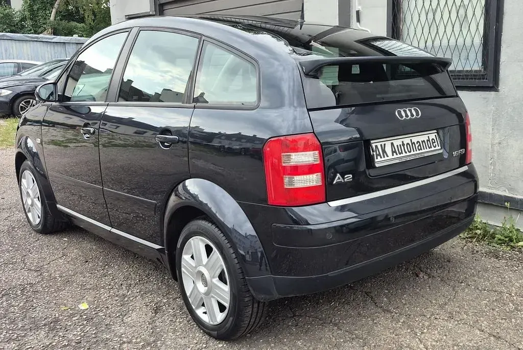 Gebraucht Audi A2 110 PS (80 kW) 2003 Blau Kleinwagen