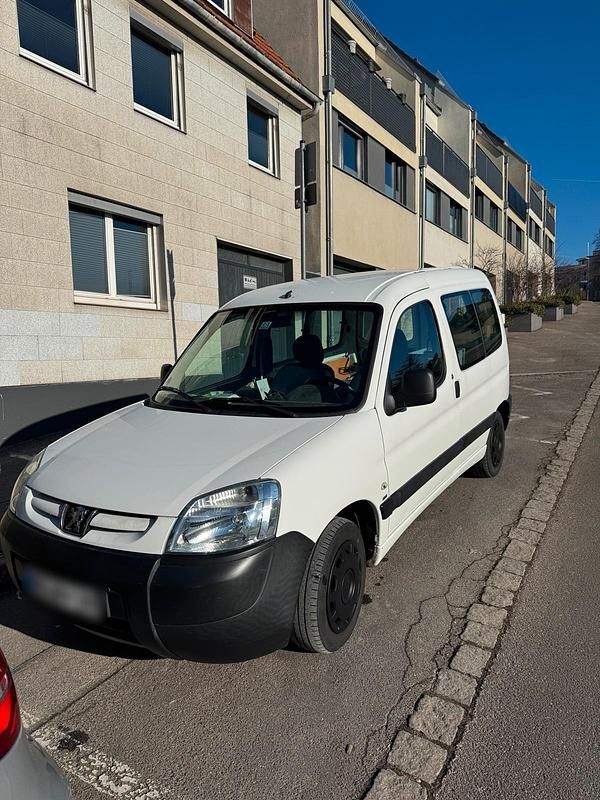 Weiß Gebraucht 2006 Peugeot Partner Van / Kleinbus | 1.980 € (Superpreis) - Bild 1/4