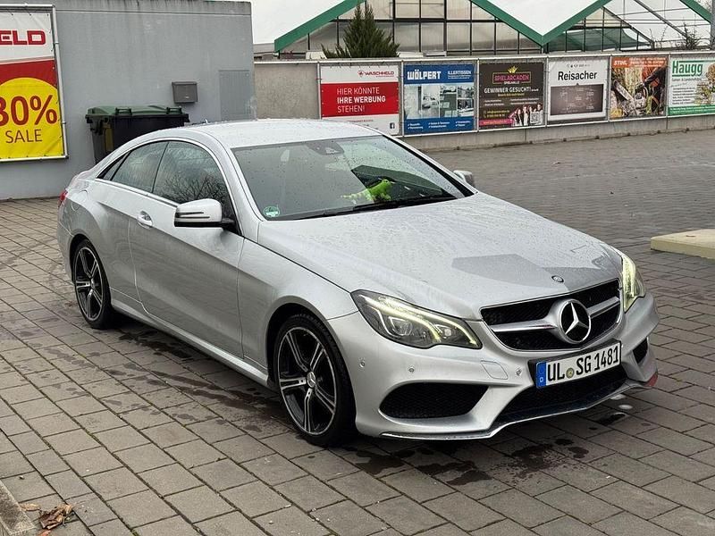 Gebraucht Mercedes E350 AMG line 252 PS (185 kW) 2014 Silber Coupé