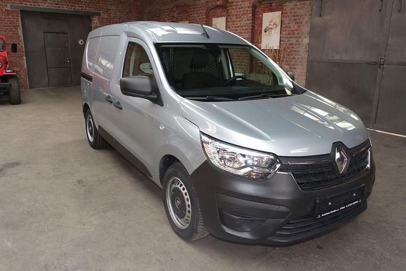 Gebraucht Renault Express 102 PS (75 kW) 2023 Silber Van / Kleinbus