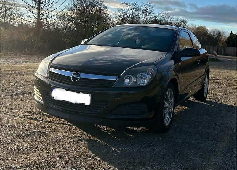 Schwarz Gebraucht 2008 Opel Astra GTC Limousine | 4.000 € (Teuer) - Bild 1/4