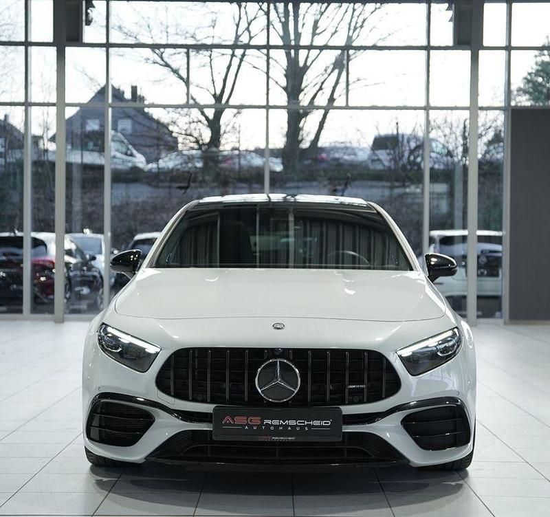 Gebraucht Mercedes A45 AMG AMG 422 PS (310 kW) 2023 Weiß Limousine
