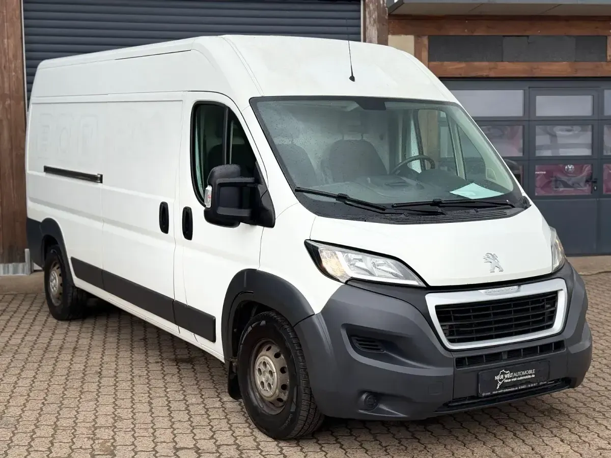 Gebraucht Peugeot Boxer 177 PS (130 kW) 2016 Weiß Van