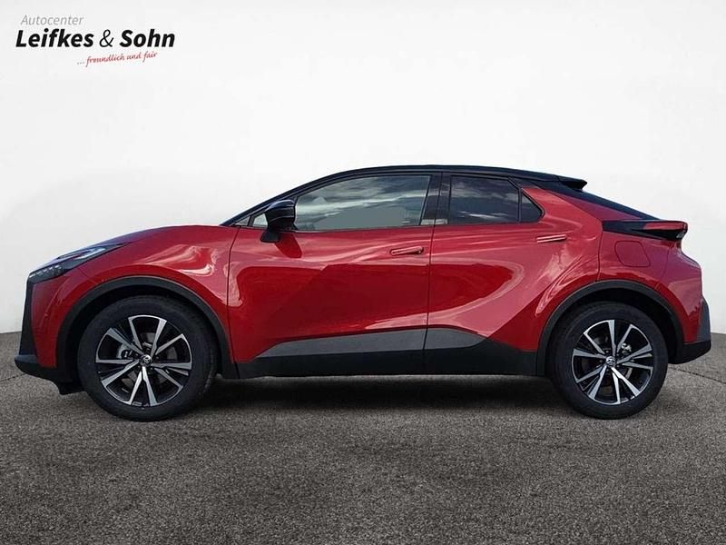 Gebraucht Toyota C-HR 197 PS (144 kW) 2025 Karminarot mica / dach schwarz SUV