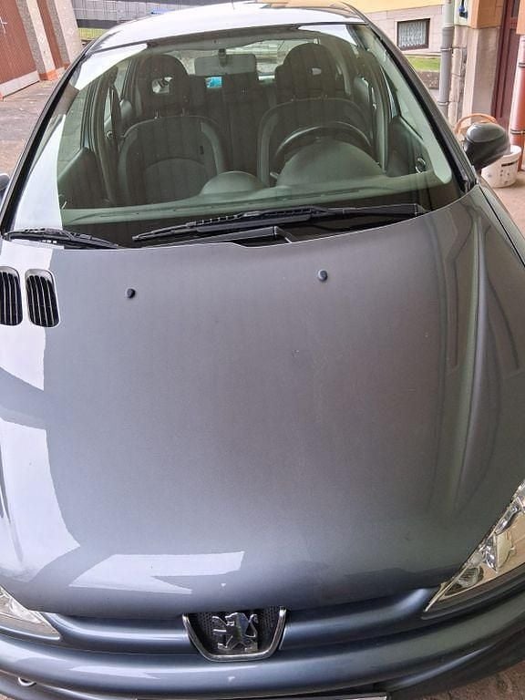Gebraucht Peugeot 206 75 PS (55 kW) 2006 Grau Limousine
