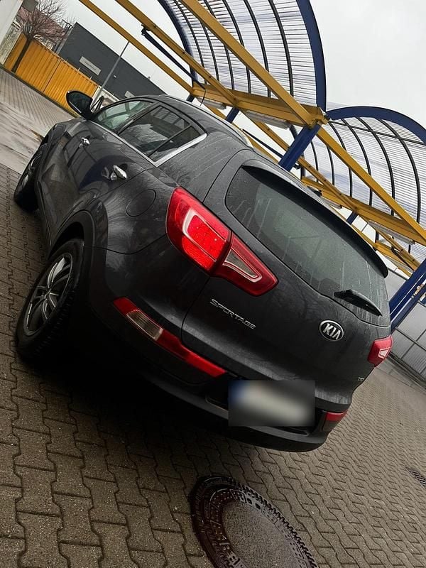Gebraucht Kia Sportage 115 PS (84 kW) 2013 Grau SUV