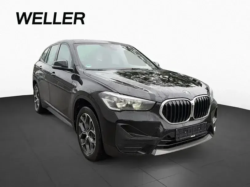 Gebraucht BMW X1 Advantage 220 PS (161 kW) 2022 Schwarz ii (schwarz) SUV