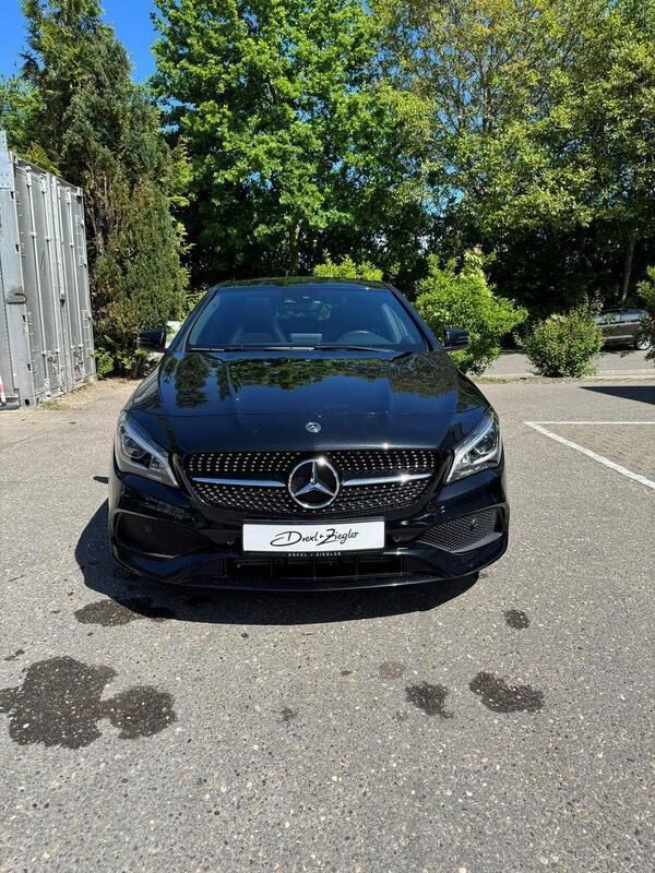 Kosmosschwarzmetallic Gebraucht 2019 Mercedes CLA250 Shooting Brake AMG line Kombi | 22.990 € (Superpreis) - Bild 1/4