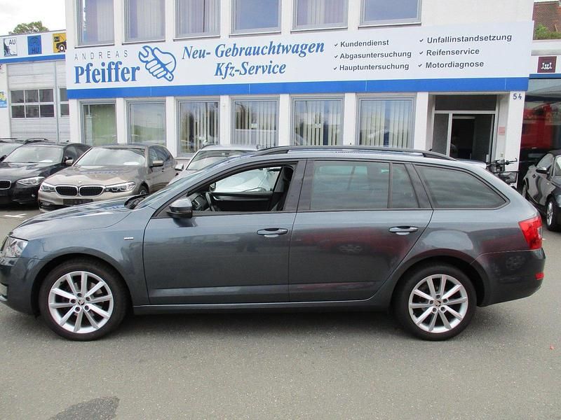 Gebraucht Skoda Octavia Joy 150 PS (110 kW) 2016 Grau metallic Kombi
