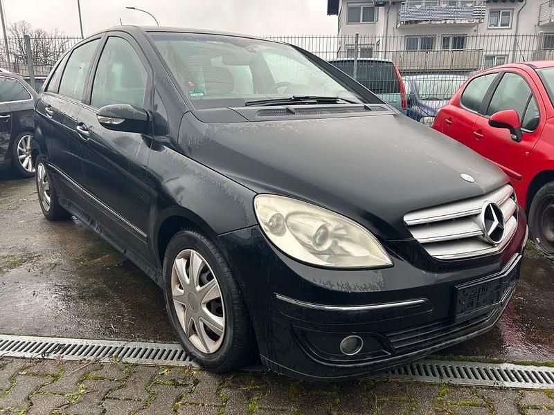 Gebraucht Mercedes B200 136 PS (100 kW) 2007 Schwarz Van / Kleinbus
