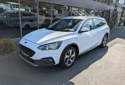Gebraucht Ford Focus Active 125 PS (91 kW) 2022 Kombi