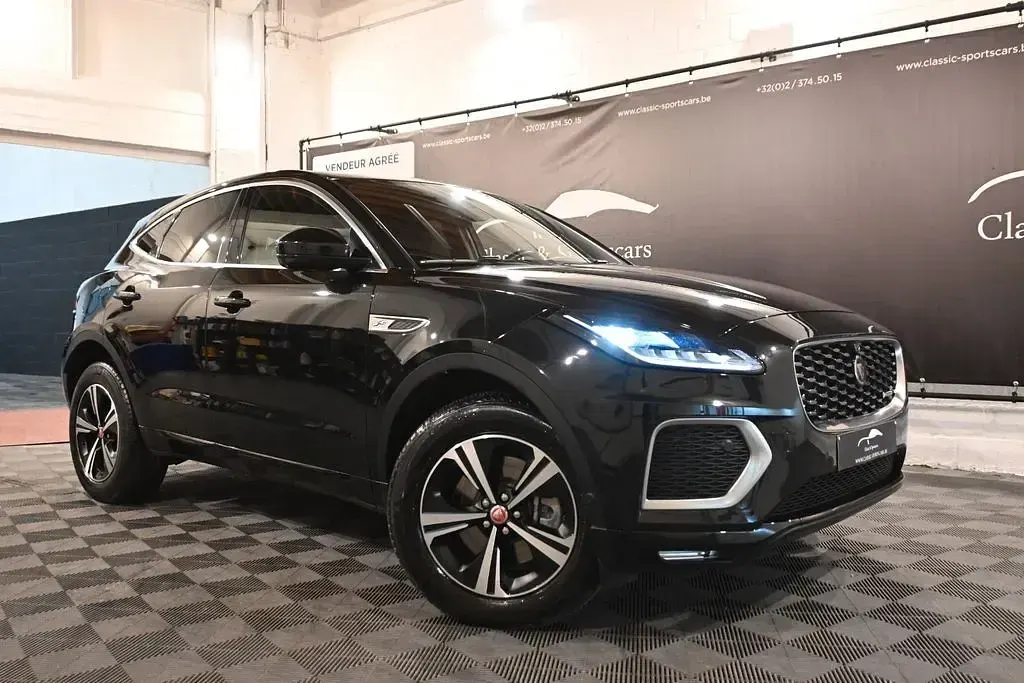 Begagnad Jaguar E-Pace R-Dynamic 163 HK (119 kW) 2021 Svart SUV