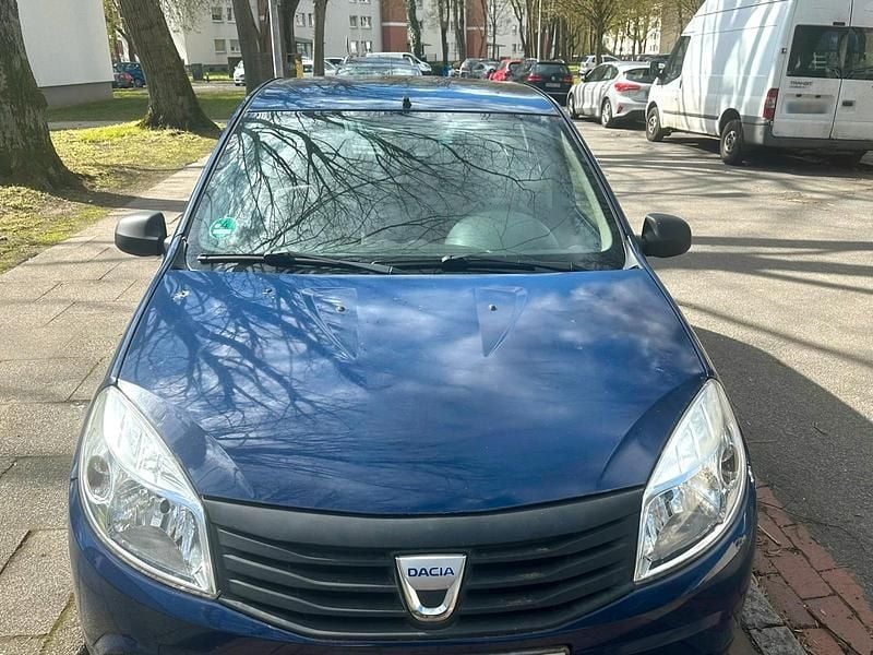 Gebraucht Dacia Sandero 75 PS (55 kW) 2009 Blau Kleinwagen