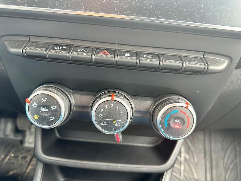 Gebraucht Renault Express 95 PS (69 kW) 2021 Weiß Van / Kleinbus