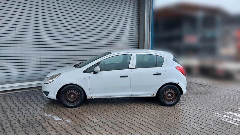Gebraucht Opel Corsa 125 PS (91 kW) 2009 Weiß Kleinwagen