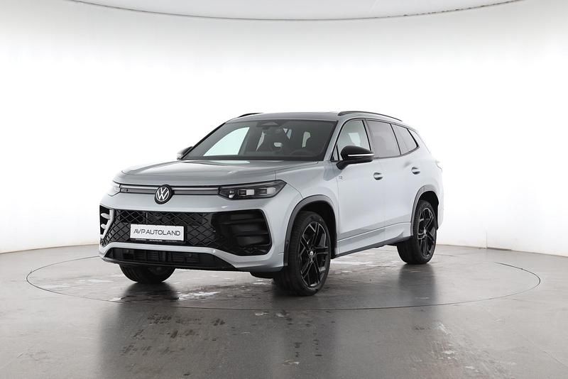 Gebraucht VW Tayron Style 193 PS (141 kW) 2026 Oyster silver SUV