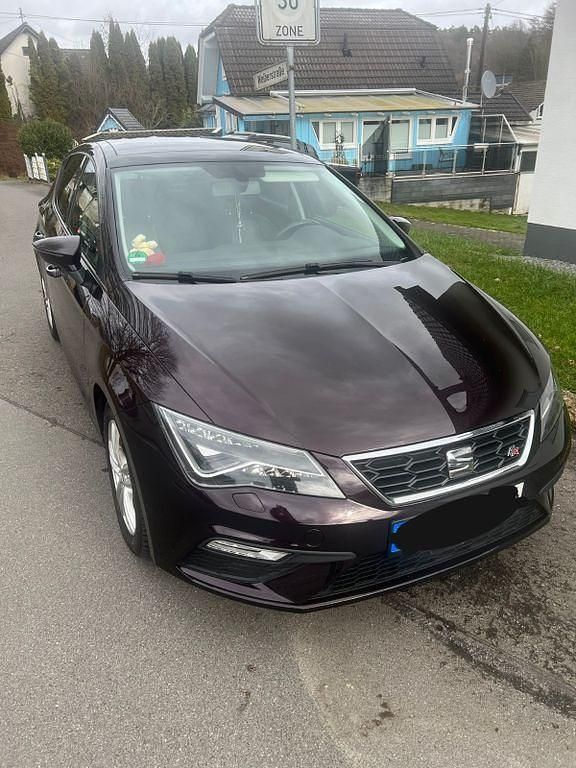 Gebraucht Seat Leon FR 150 PS (110 kW) 2018 Violet Limousine