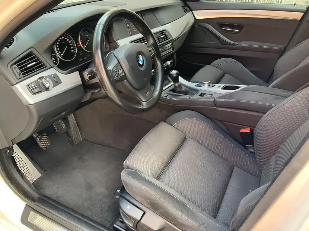 Używany BMW 520 Performance 184 KM (135 kW) 2011 Biały Kombi
