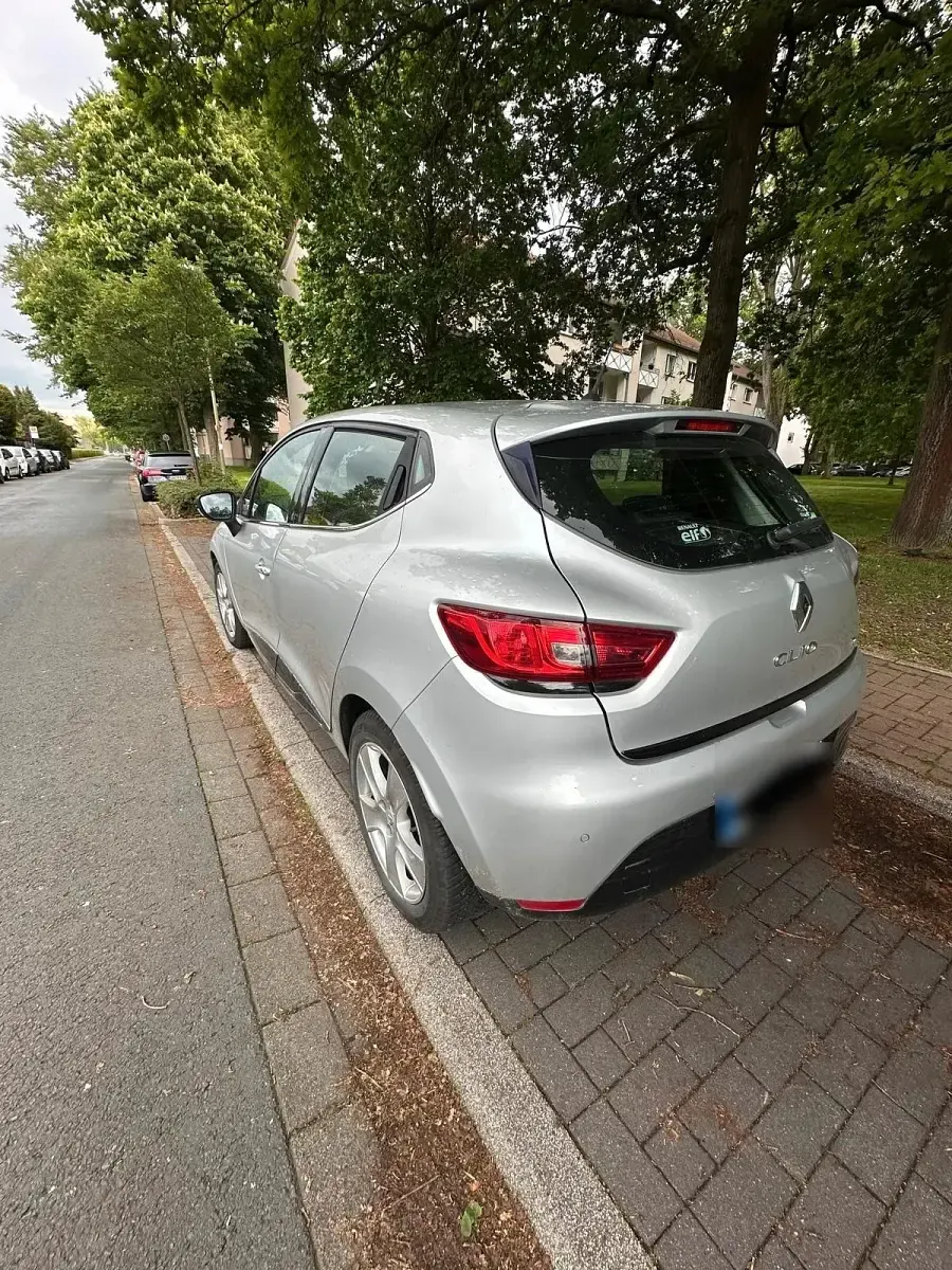 Gebraucht Renault Clio 90 PS (66 kW) 2016 Kleinwagen