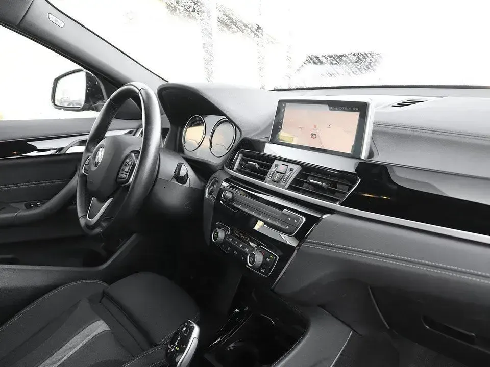 Używany BMW X2 Shadowline 136 KM (100 kW) 2021 Szary SUV