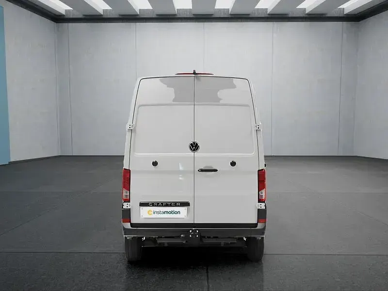 Gebraucht VW Crafter 140 PS (102 kW) 2025 Weiß Van
