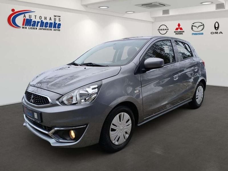 Grau Gebraucht 2018 Mitsubishi Space Star Edition Kleinwagen | 6.990 € (Guter Preis) - Bild 1/4