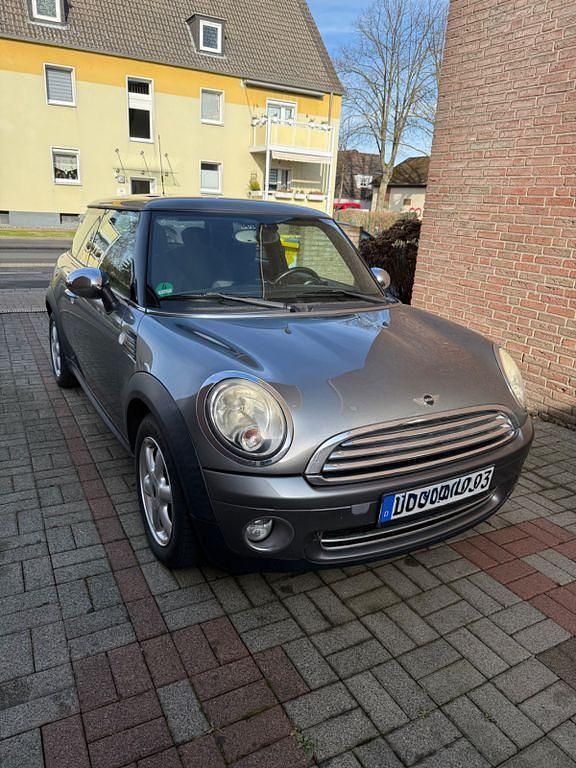 Gebraucht Mini ONE 98 PS (72 kW) 2010 Grau Kleinwagen