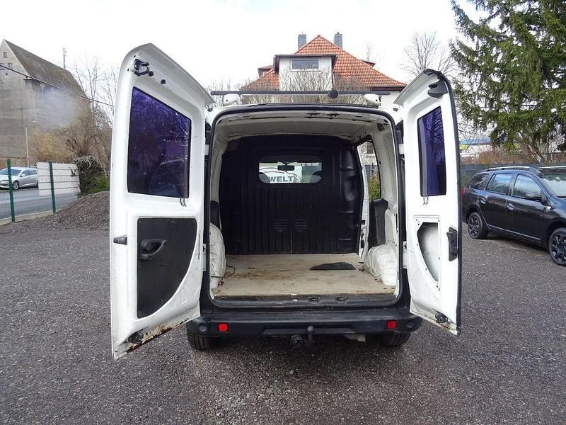 Gebraucht Fiat Doblò 101 PS (74 kW) 2006 Weiß Van / Kleinbus